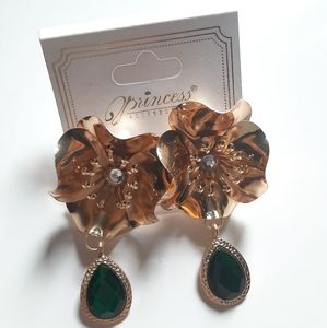 Princess Accessories Gold Flower Earrings